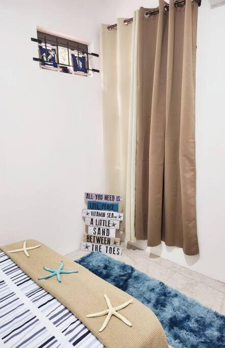 Kot Nu - Beach Themed Apartment - 3 Mins Walk From The Sea Flic en Flac Exterior photo
